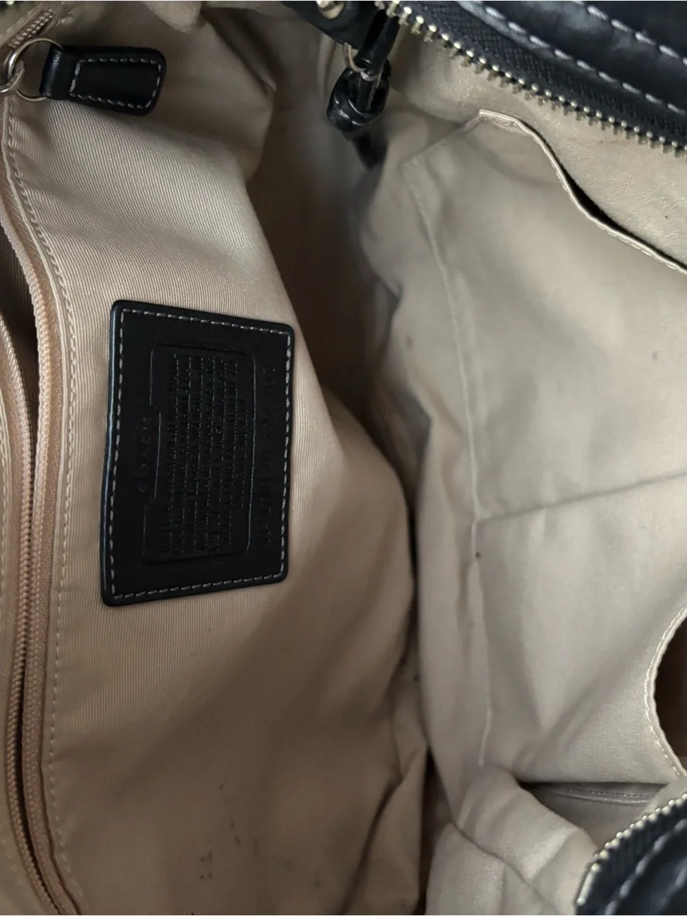 Coach soft black